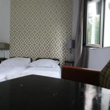 民宿 威拉乌罗伯罗斯旅馆