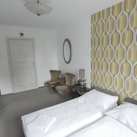 威拉乌罗伯罗斯旅馆 斯克拉斯卡波伦巴