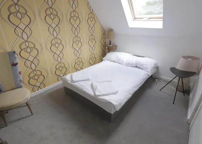 Privatunterkunft Uroboros