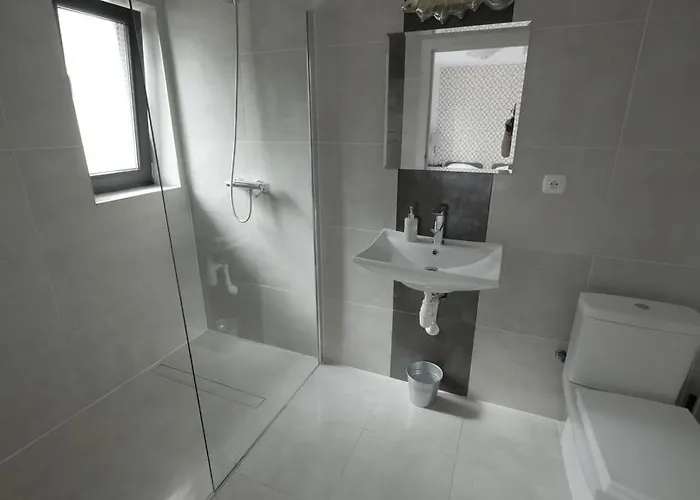 Privatunterkunft Uroboros *