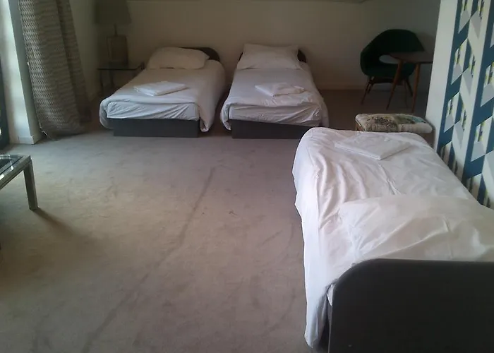 Uroboros Privatunterkunft