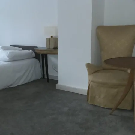 منزل للإقامة Uroboros *